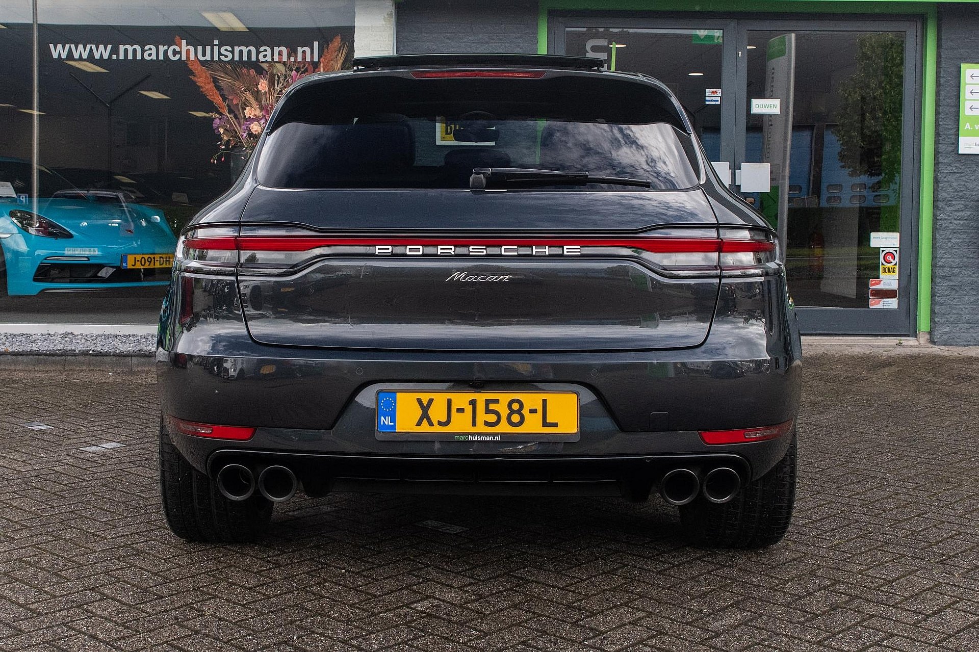 Porsche Macan