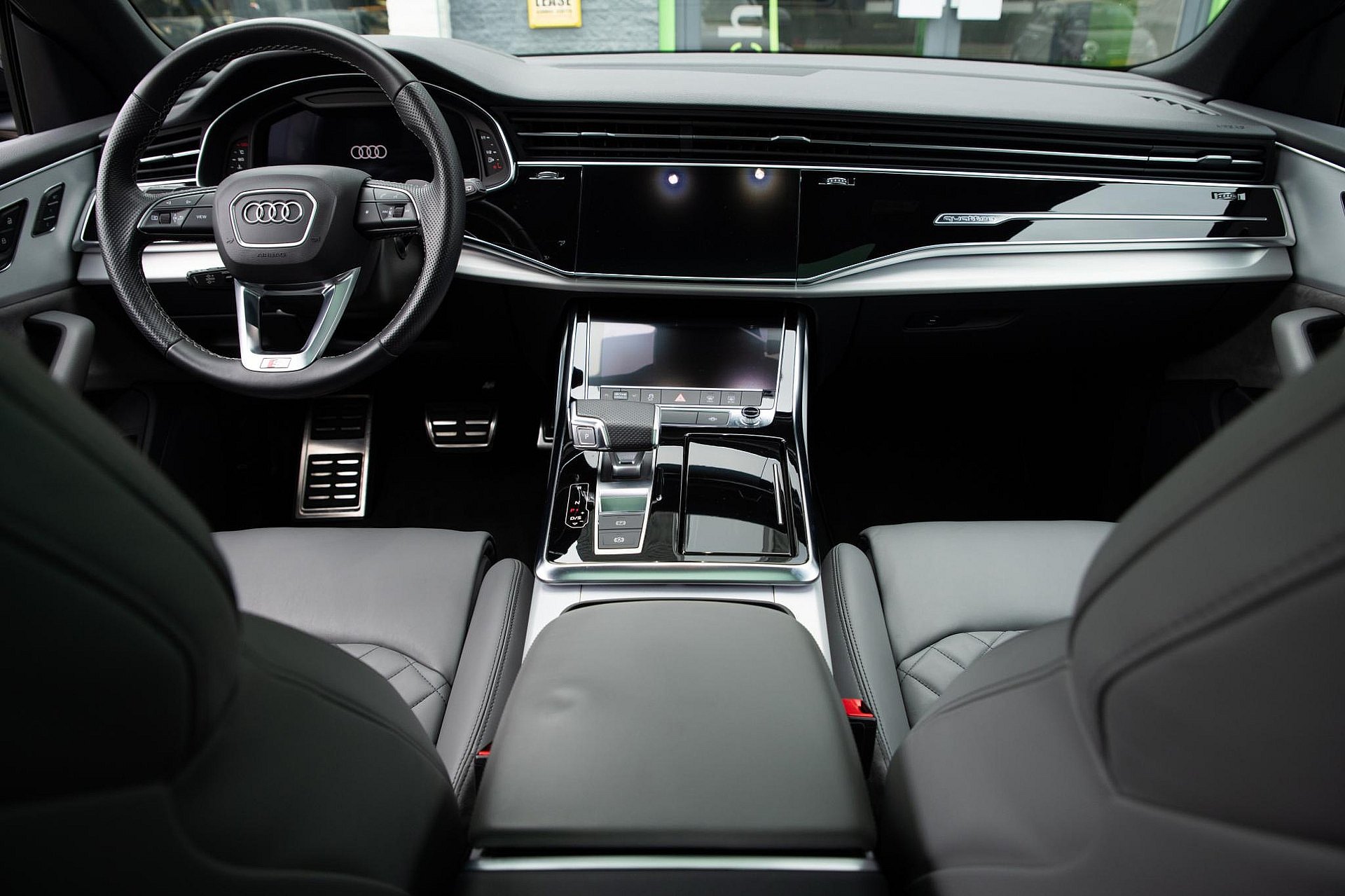 Audi SQ8